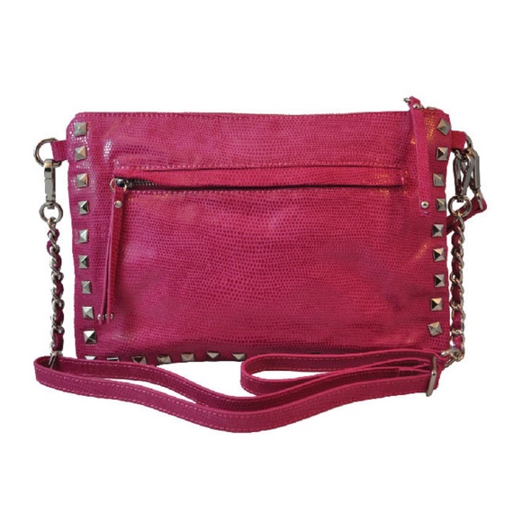 Fina - Picture 2 of 3